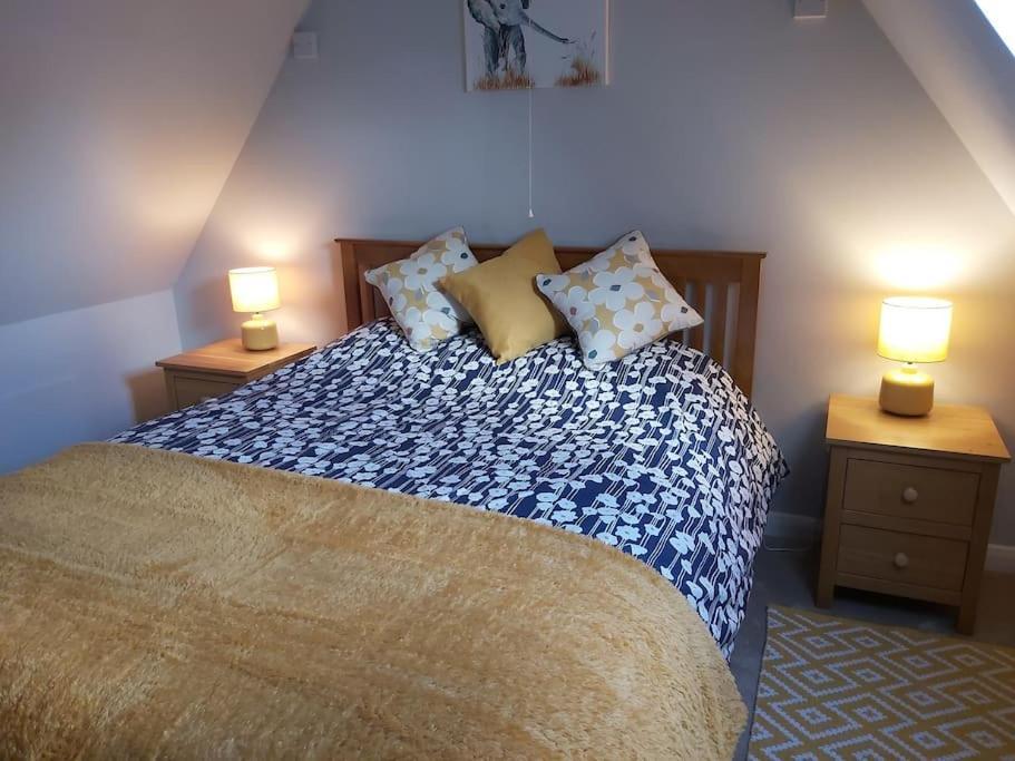Вилла Relaxing Retreat On The Edge Of The Cotswolds Kingswood  Экстерьер фото